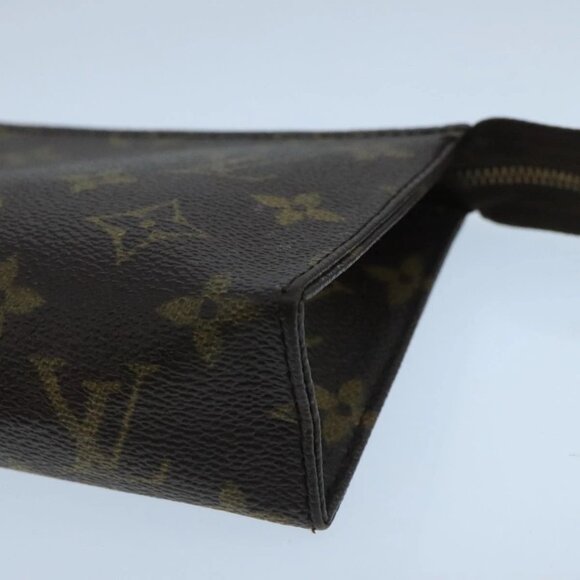 LOUIS VUITTON Monogram Poche Toilette 15 Pouch M47546 LV Auth 105340 - Picture 4 of 16